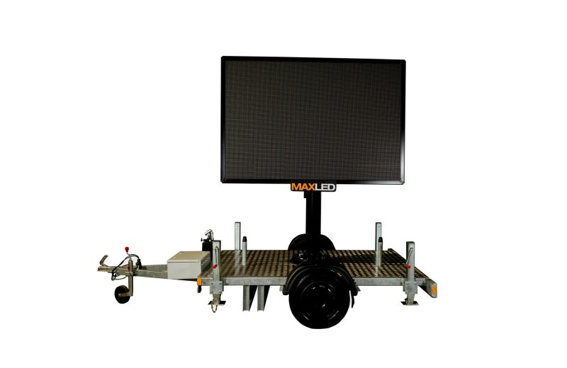 Refurbished LED-scherm op aanhangwagen van Maxled